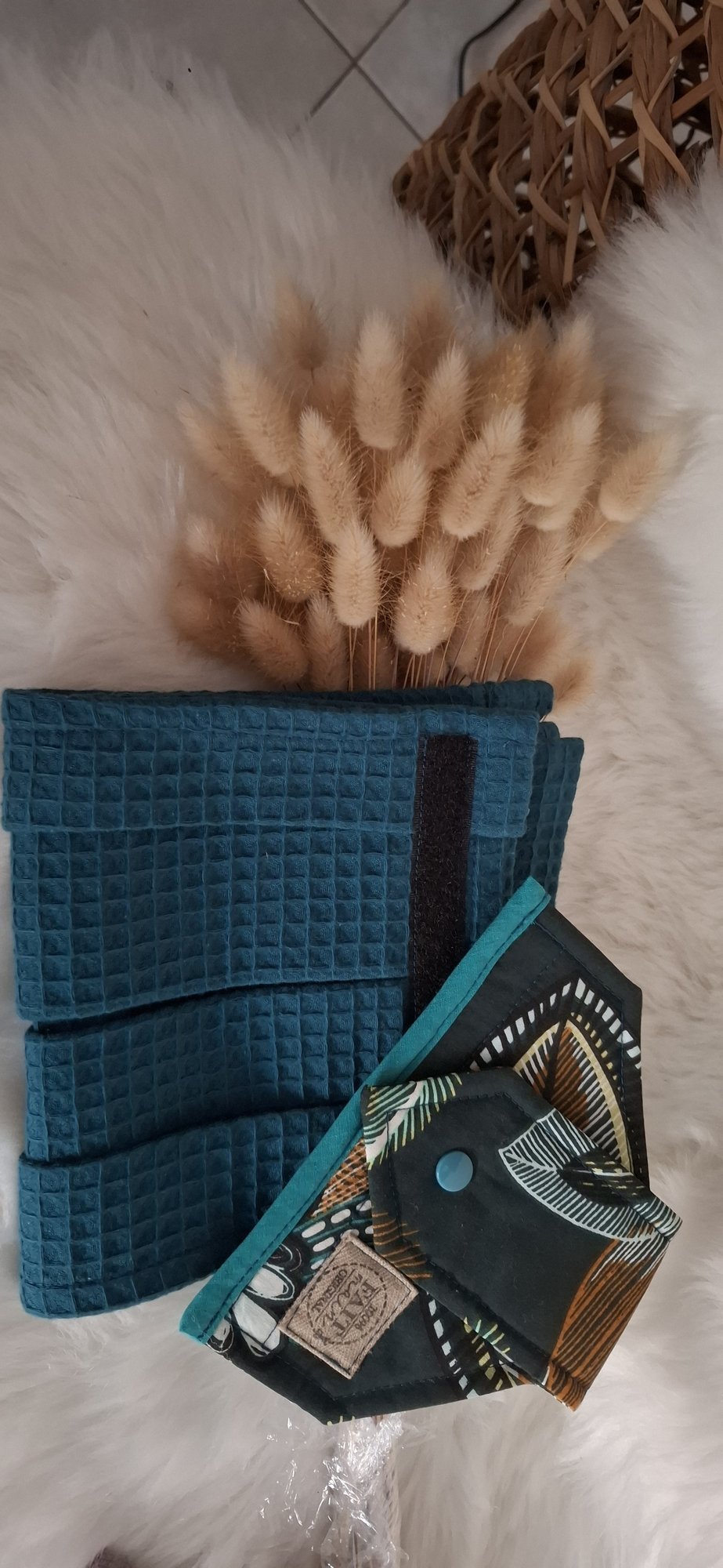 Torchon de cuisine à attache velcro fait main Torchon de cuisine à attache velcro fait main